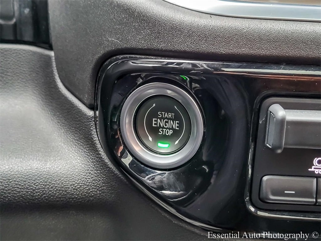 2022 CHEVROLET SILVERADO - Image 19