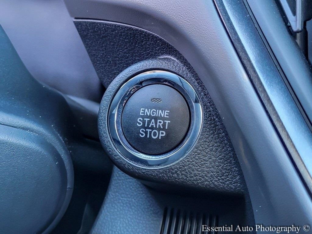 2025 SUBARU CROSSTREK - Image 18