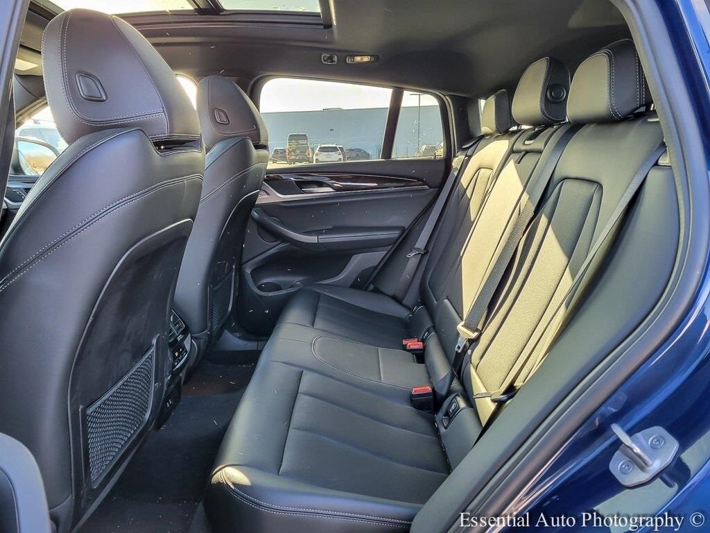 2023 BMW X4 - Image 11