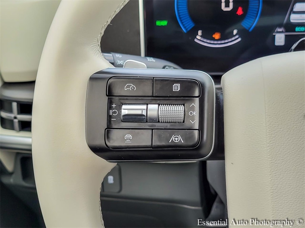 2025 HYUNDAI SANTA FE - Image 17