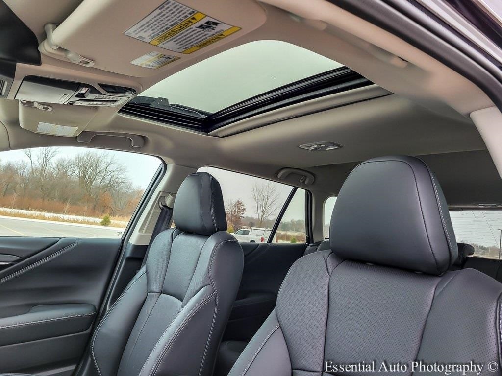 2025 SUBARU OUTBACK - Image 10