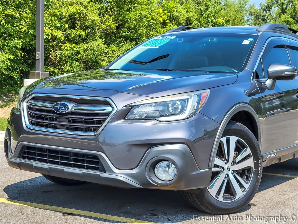 Used 2019 Subaru Outback Limited with VIN 4S4BSANC3K3220483 for sale in Crown Point, IN