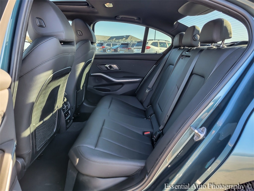 2021 BMW 330I - Image 11
