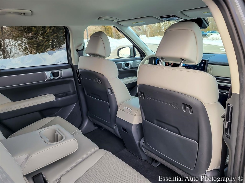 2025 HYUNDAI SANTA FE - Image 31