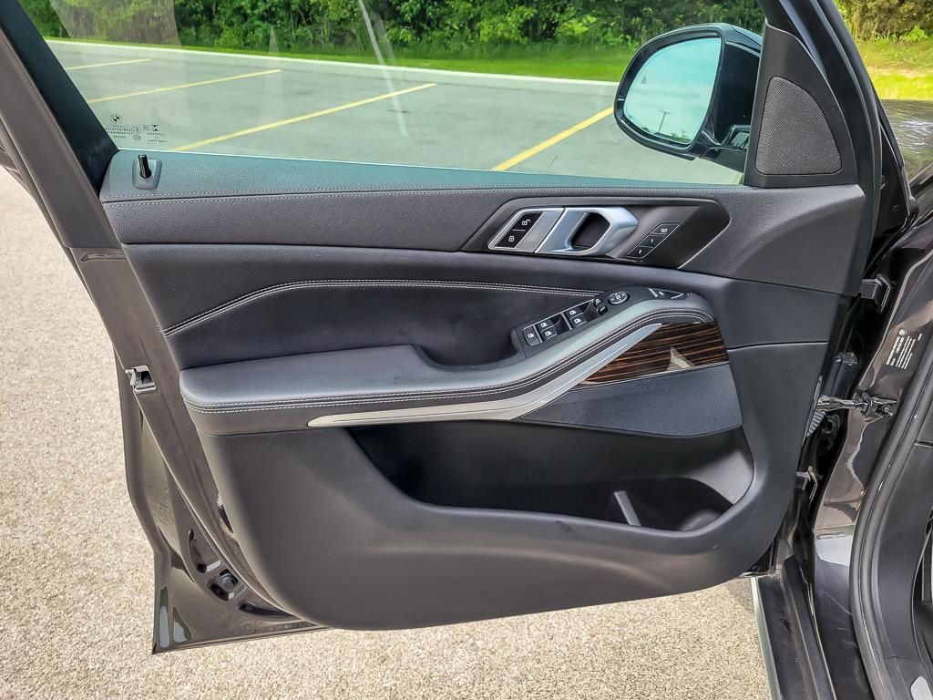 2021 BMW X5 40i - Photo 26