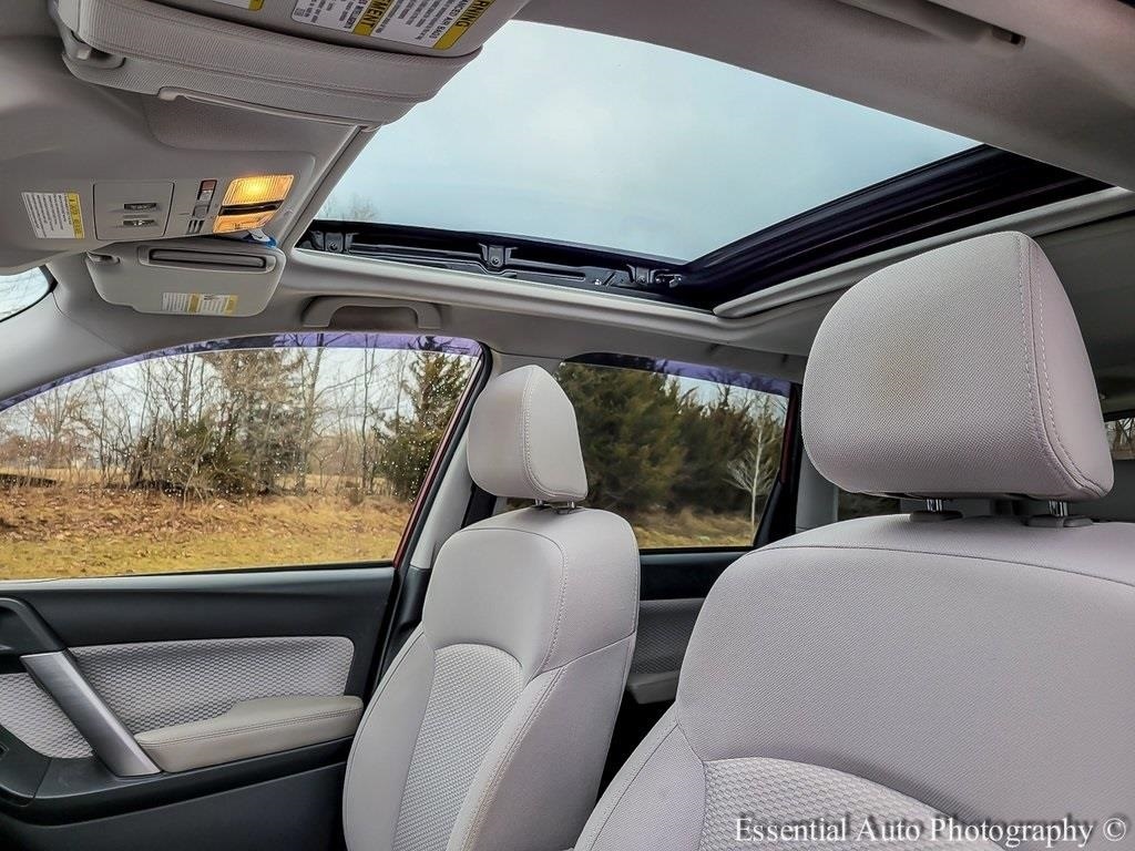 2018 SUBARU FORESTER - Image 10