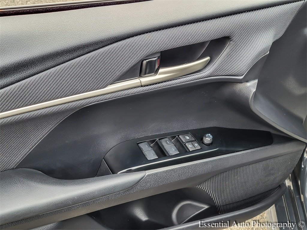 2025 TOYOTA CAMRY - Image 14