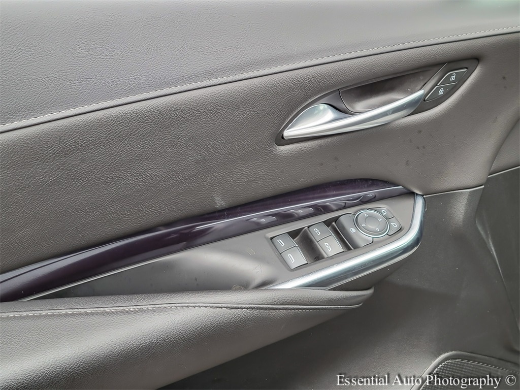 2023 CADILLAC XT4 - Image 14