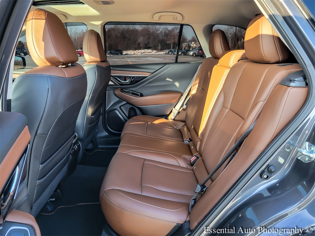 2025 SUBARU OUTBACK - Image 11