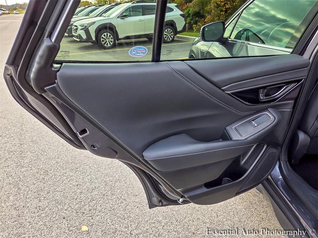 2023 SUBARU OUTBACK - Image 27
