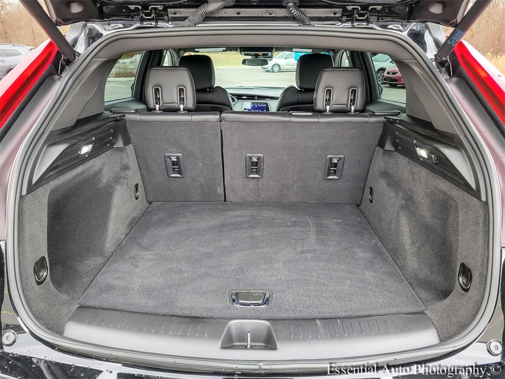 2023 CADILLAC XT4 - Image 28