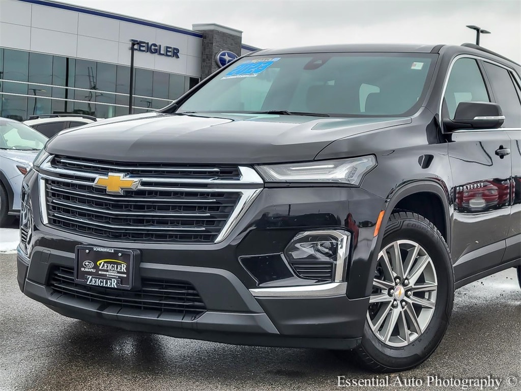 2023 CHEVROLET TRAVERSE - Image 2