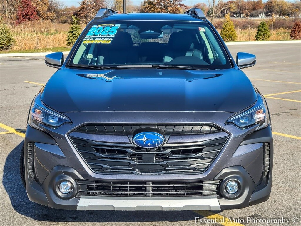 2025 Subaru Outback Touring photo 4