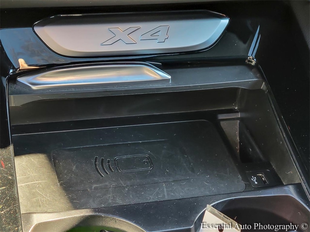 2023 BMW X4 - Image 25