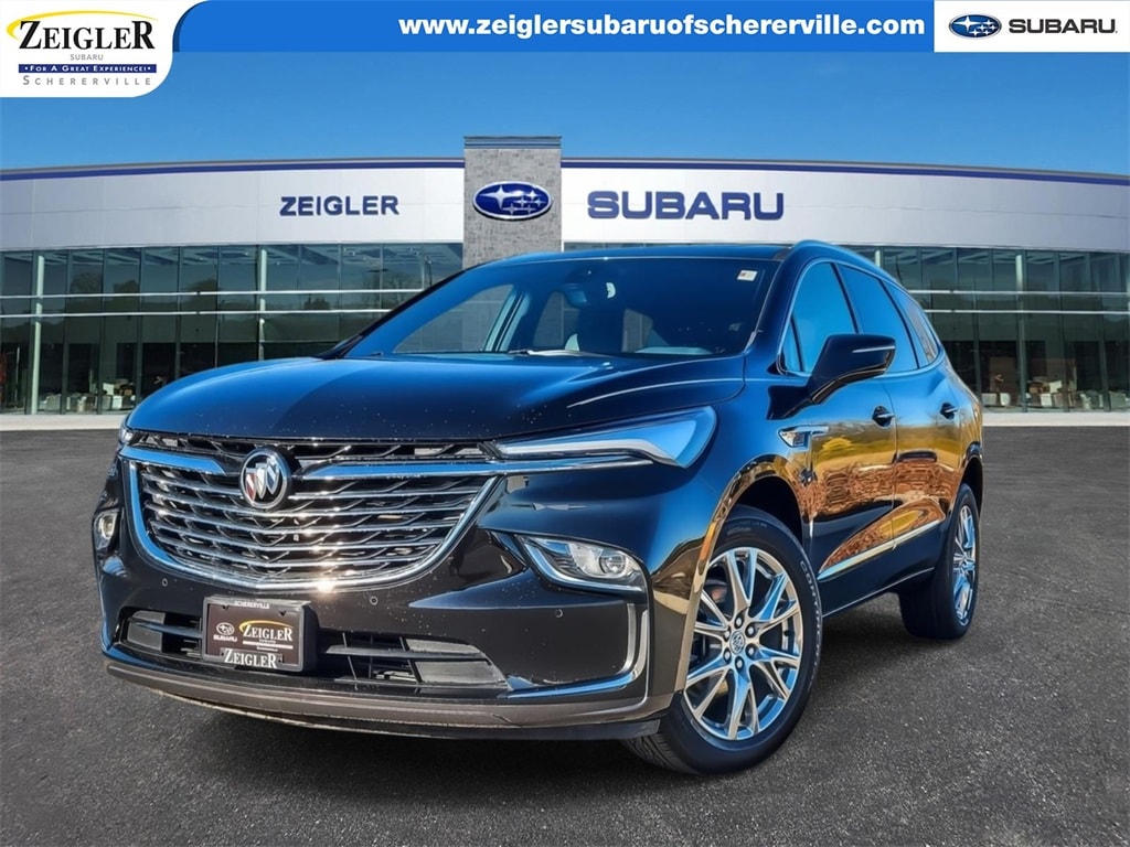 2023 Buick Enclave Essence's photo