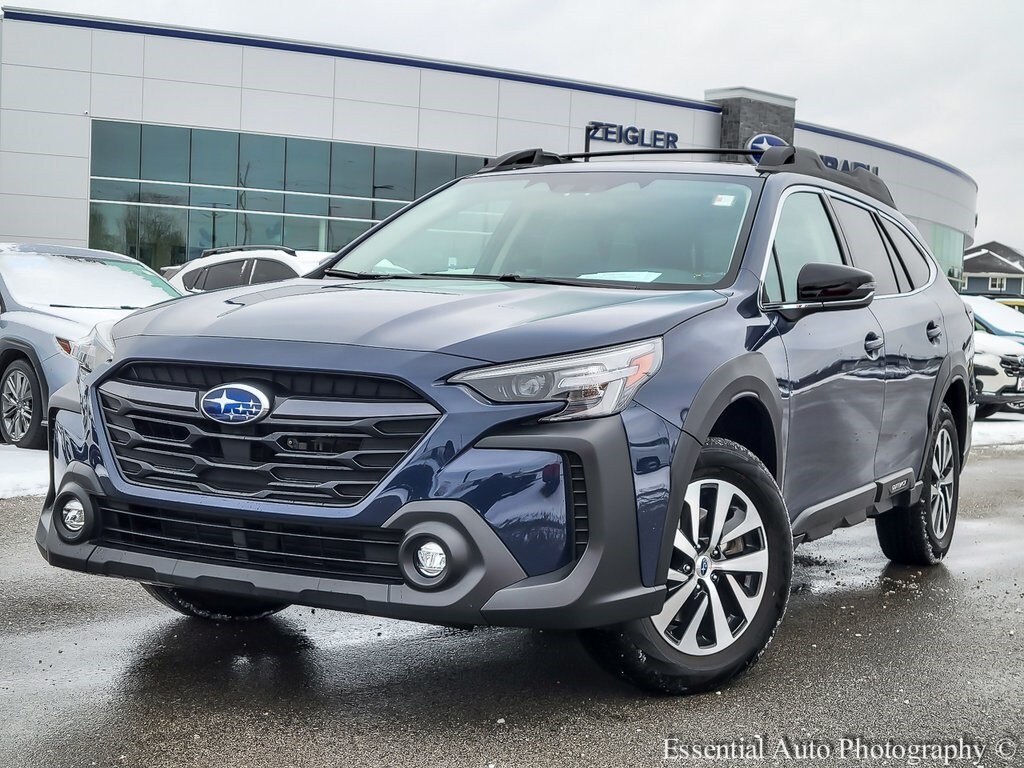 2024 Subaru Outback Premium's photo