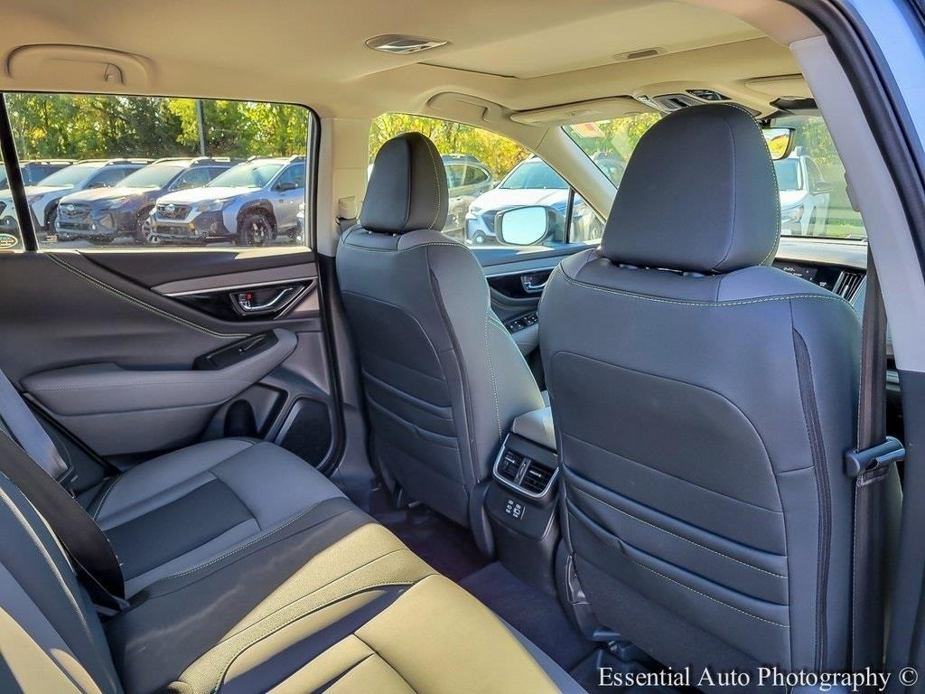 2025 SUBARU OUTBACK - Image 29