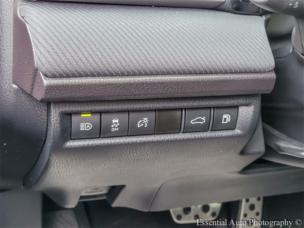 2025 TOYOTA CAMRY - Image 15