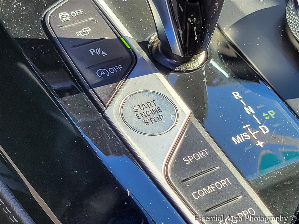 2023 BMW X4 - Image 19