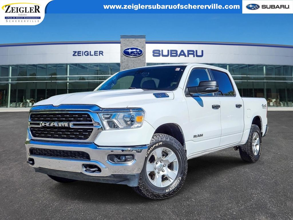 2023 RAM 1500 Big Horn/Lone Star 4x4 Crew Cab 5'7's photo