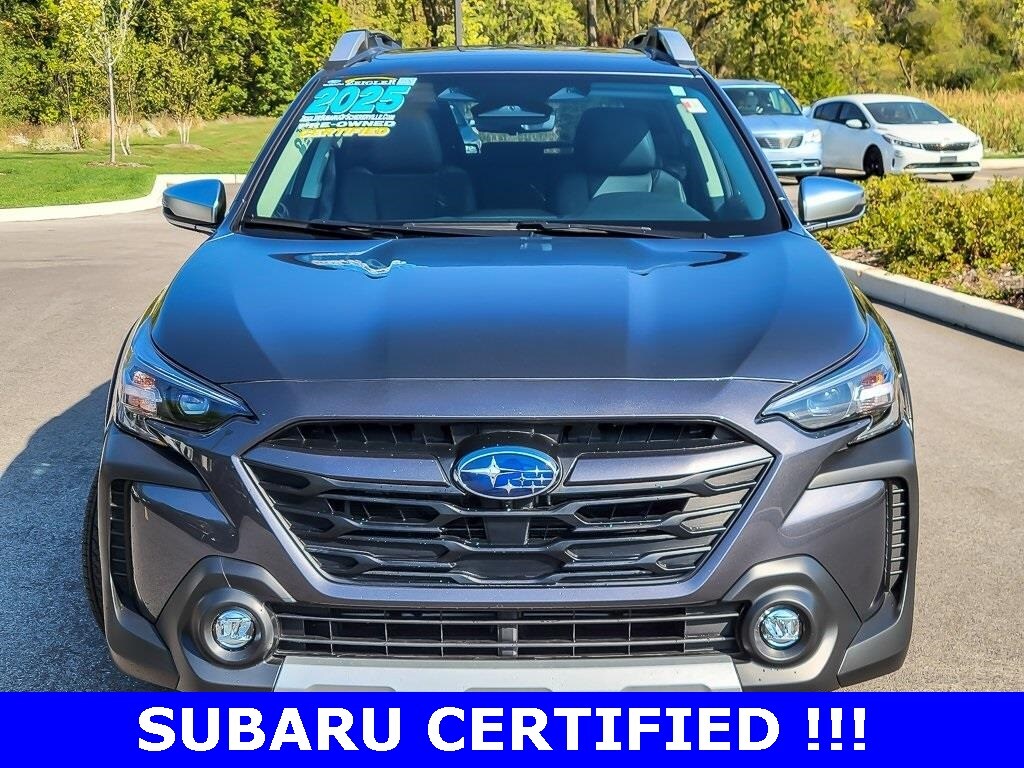 2025 Subaru Outback Touring XT photo 4