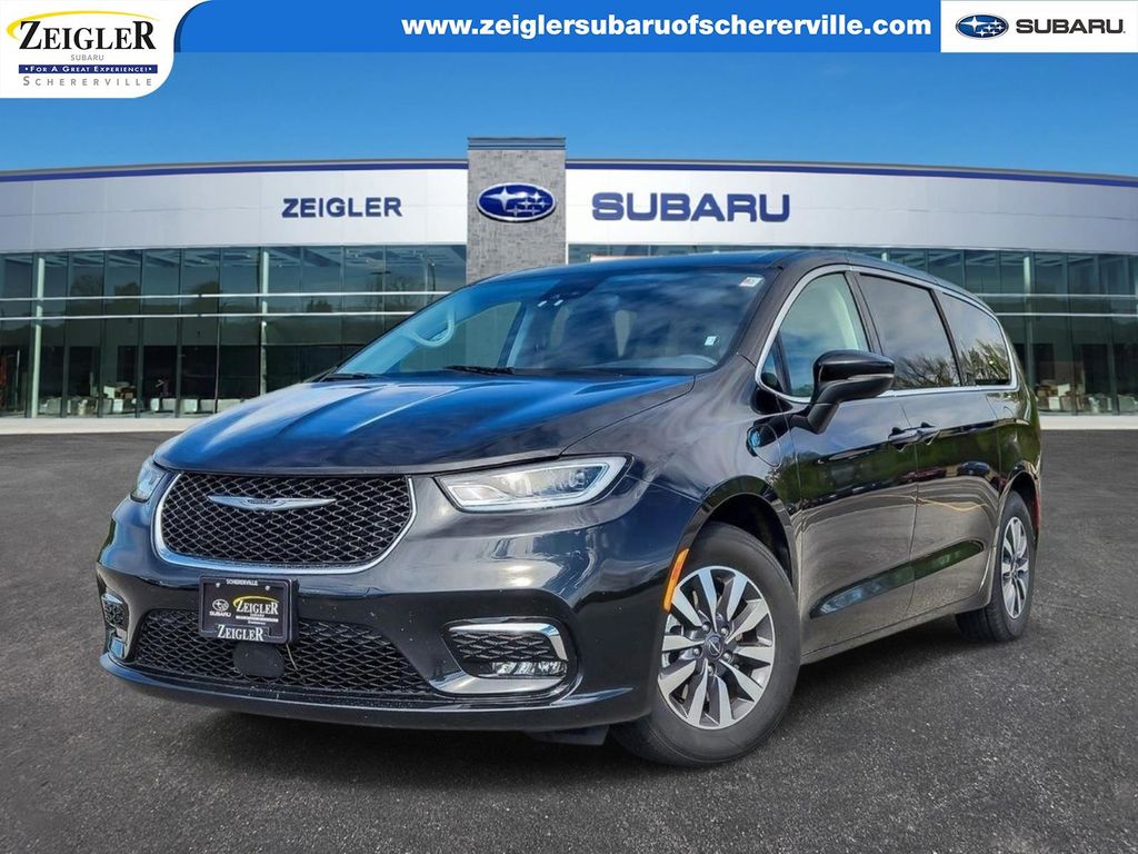 2023 Chrysler Pacifica Hybrid
