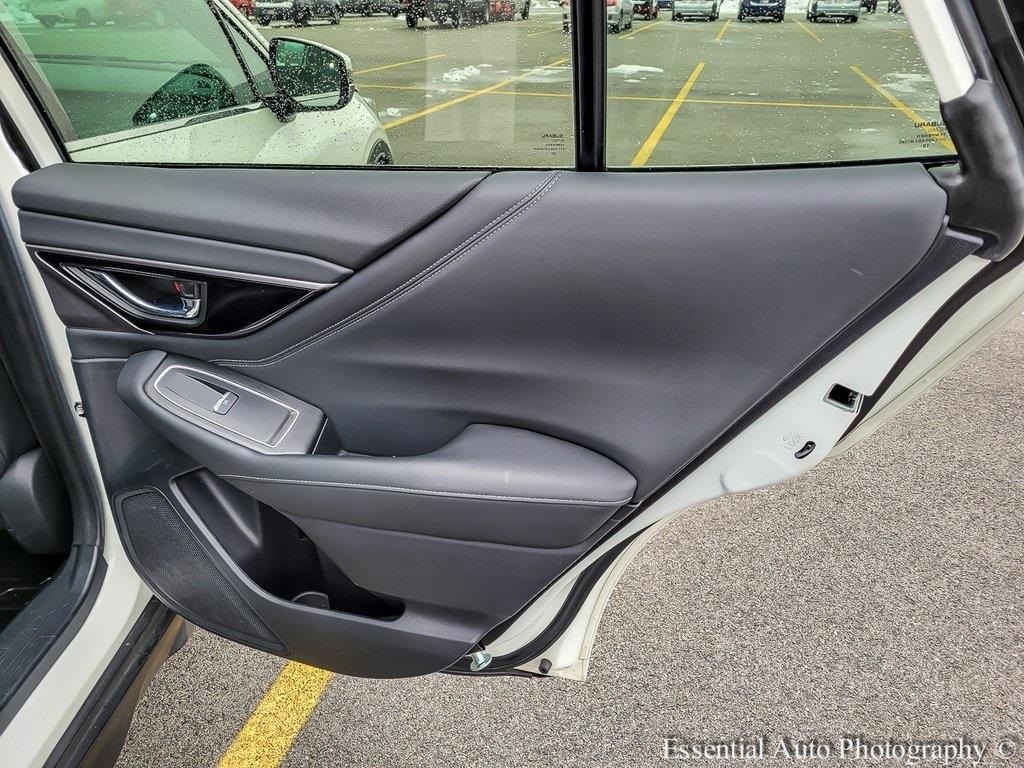 2020 SUBARU OUTBACK - Image 32