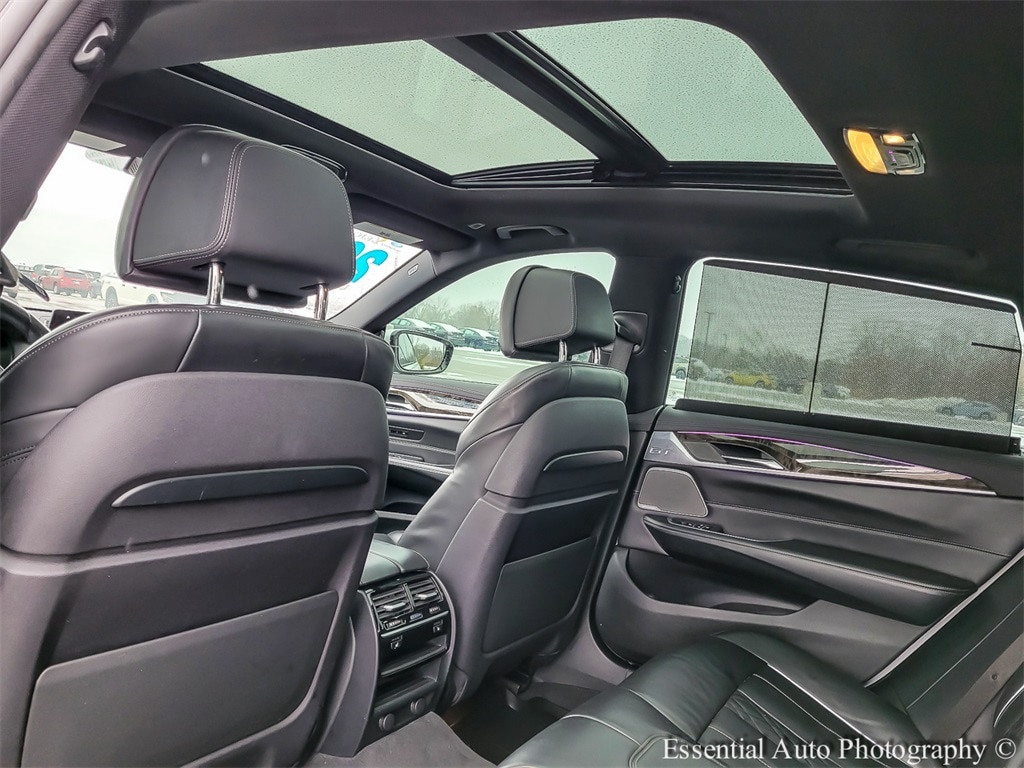 2019 BMW 640XI - Image 12