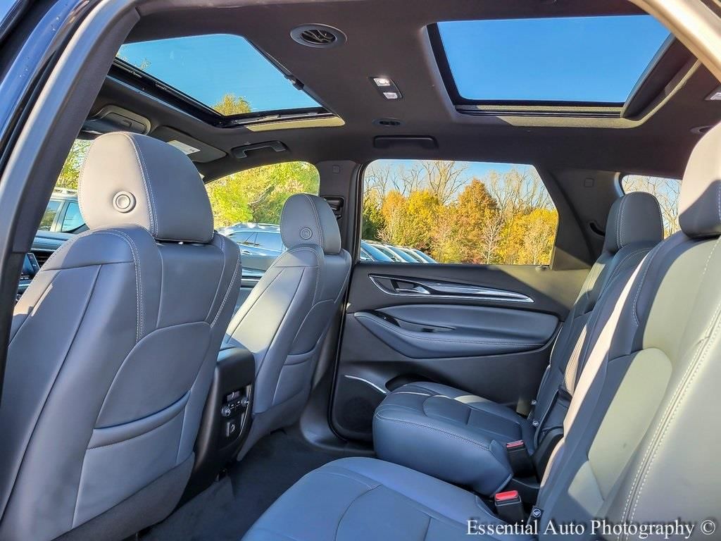 2023 Buick Enclave Essence - Photo 13
