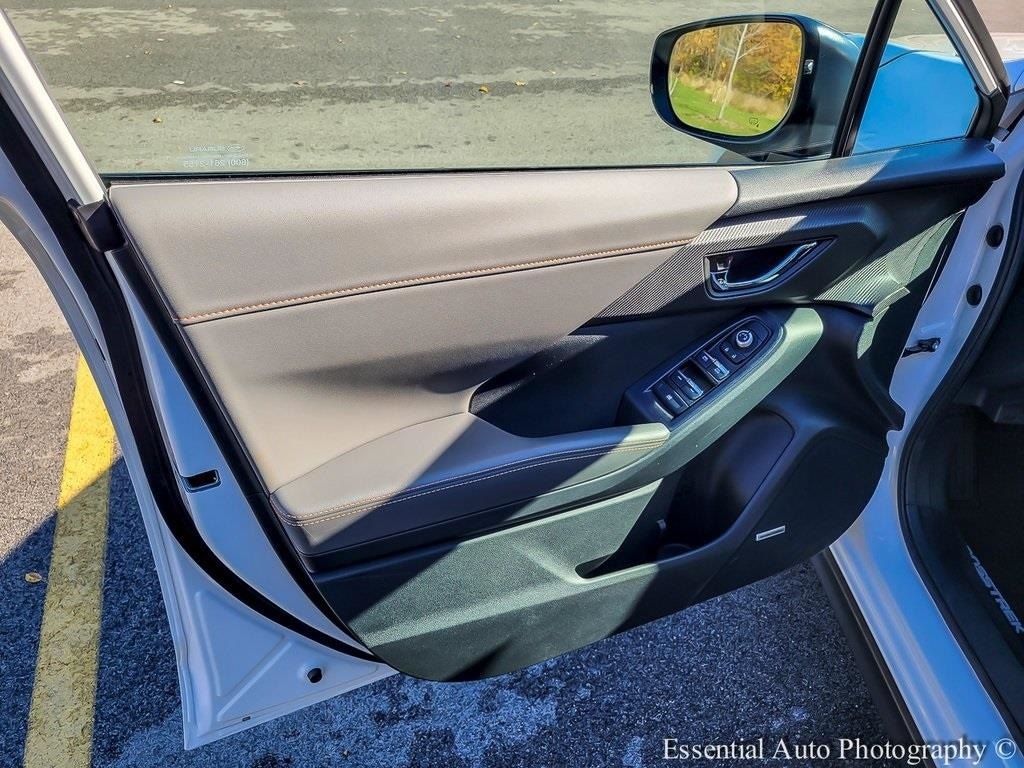2025 SUBARU CROSSTREK - Image 25