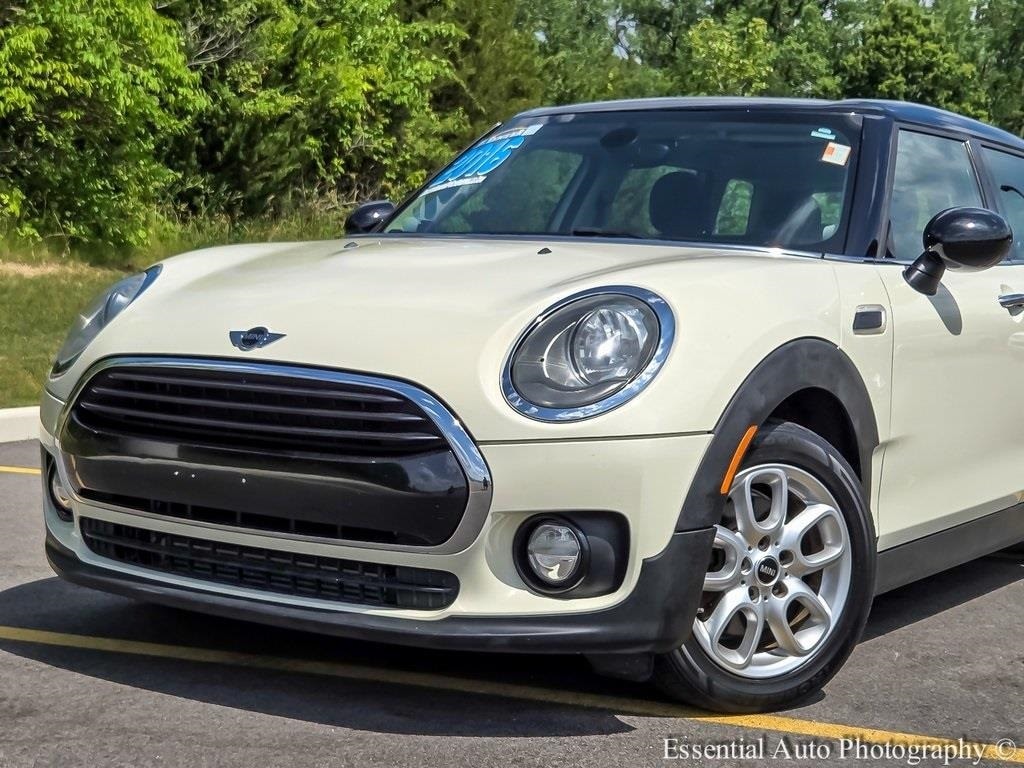 Used 2016 MINI Clubman Base with VIN WMWLN5C5XG2E31592 for sale in Schererville, IN