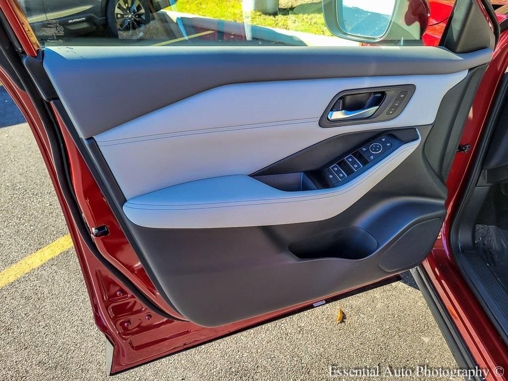 2023 NISSAN ROGUE - Image 25