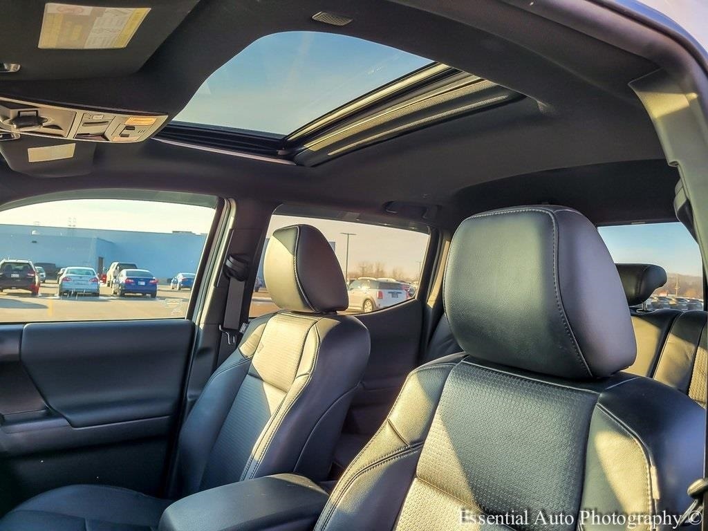 2023 TOYOTA TACOMA - Image 10