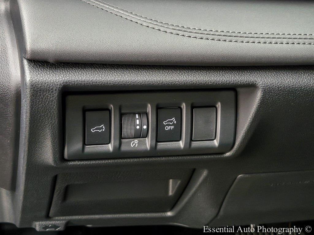 2025 SUBARU OUTBACK - Image 15
