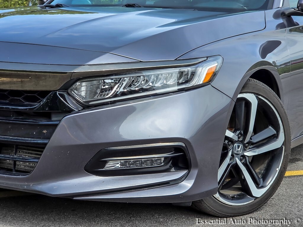 2020 Honda Accord Sport 2.0T photo 3