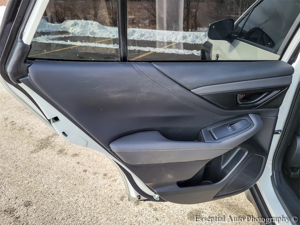 2023 SUBARU OUTBACK - Image 27