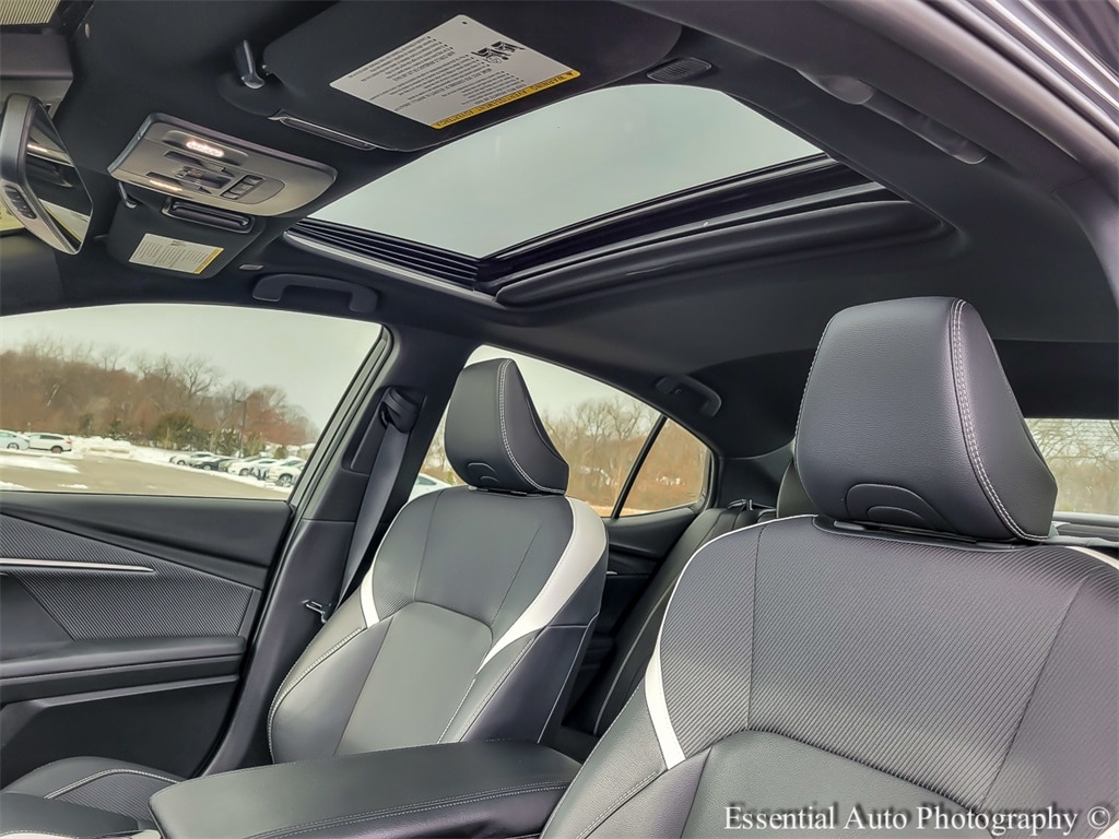 2025 TOYOTA CAMRY - Image 10