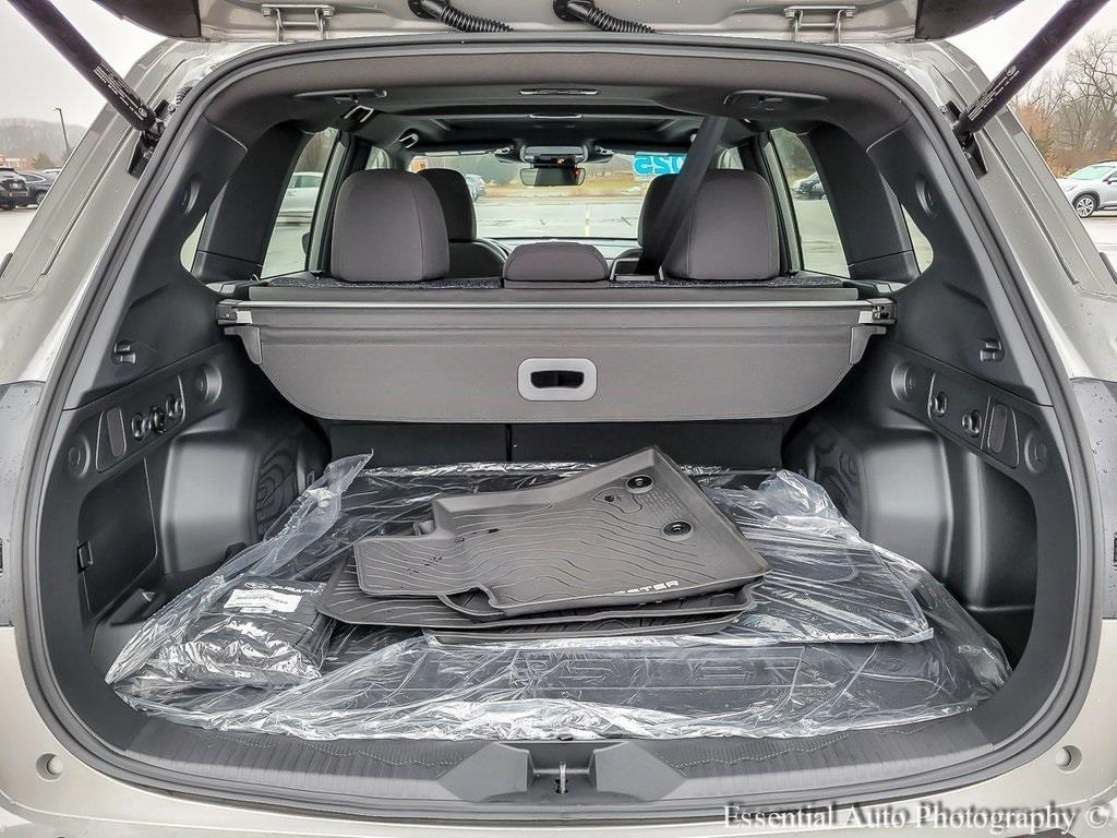 2025 SUBARU FORESTER - Image 29