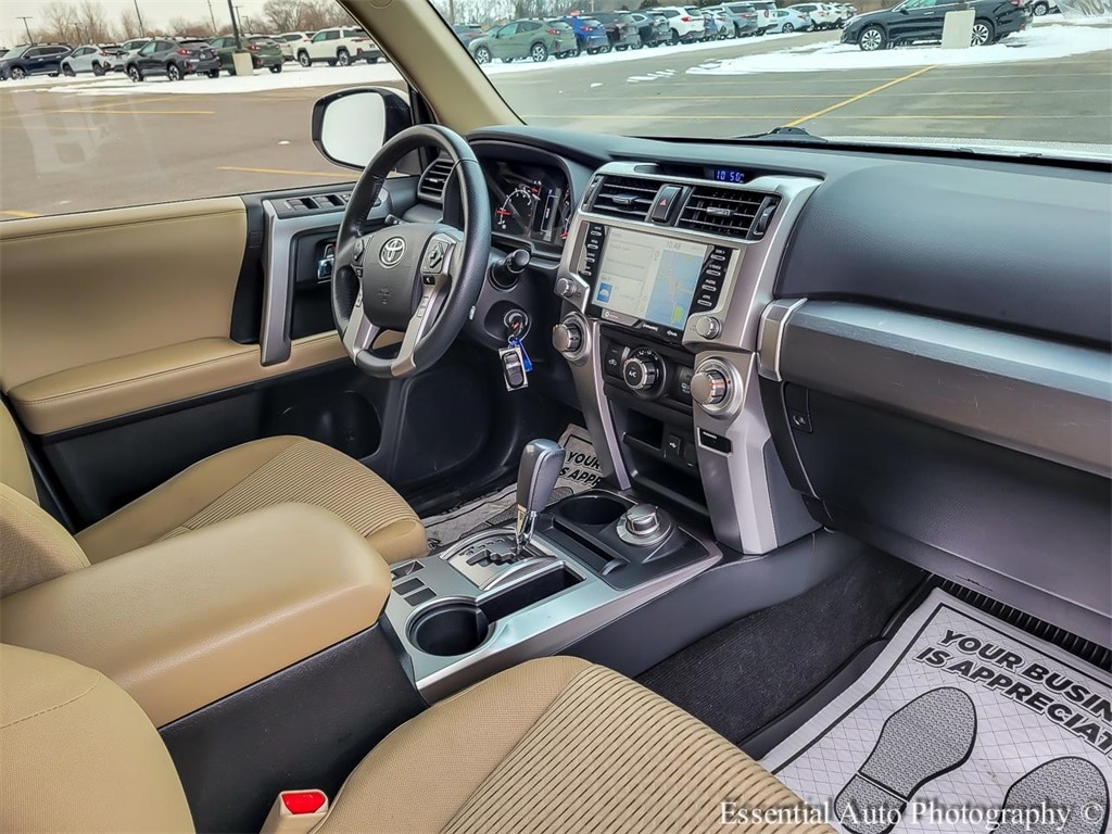 2020 TOYOTA 4RUNNER - Image 30