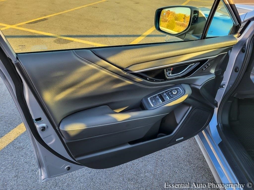 2025 SUBARU LEGACY - Image 26