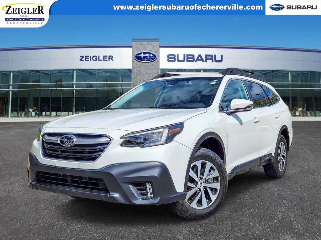2020 Subaru Outback Premium's photo
