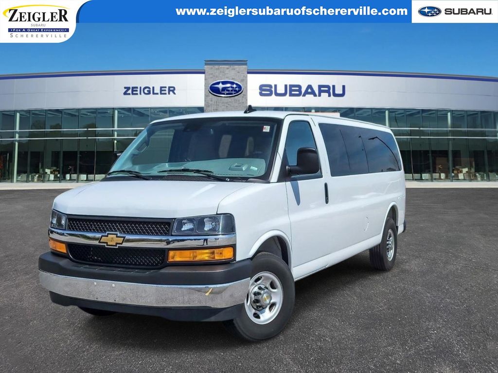 2025 Chevrolet Express Passenger