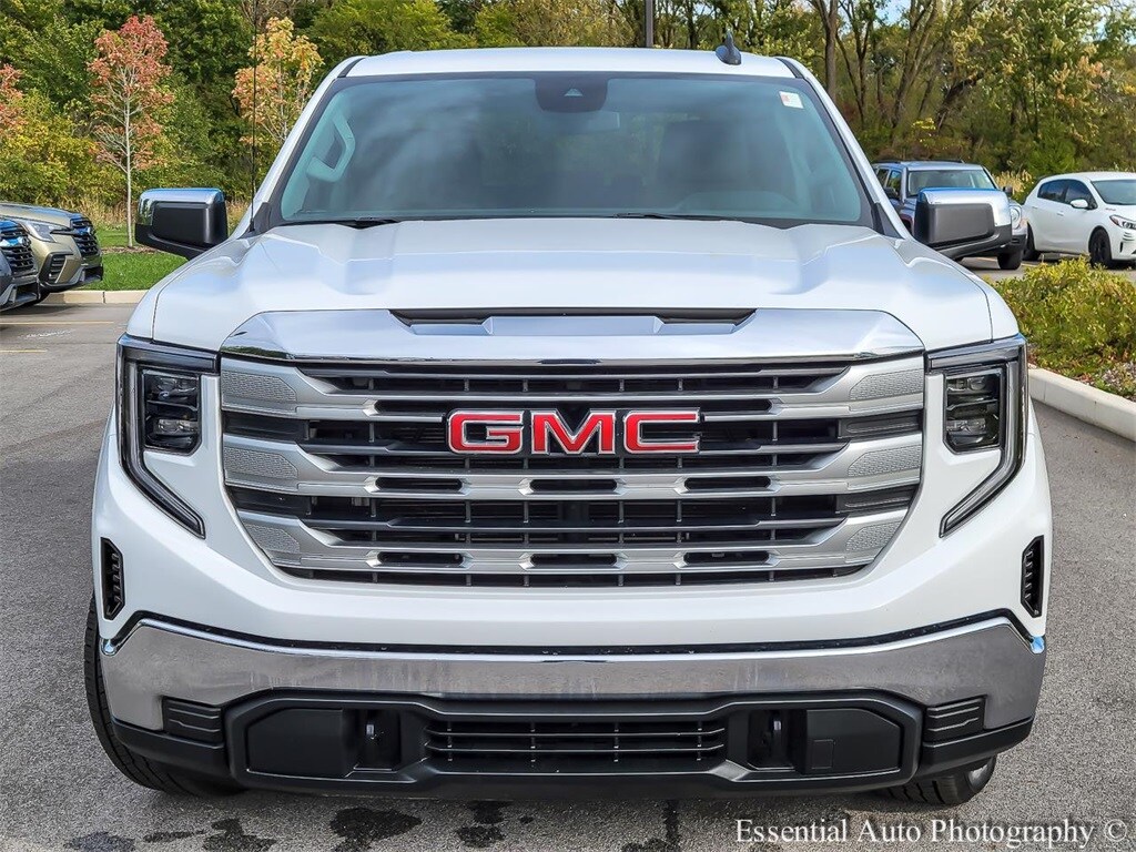 2024 Gmc Sierra 1500 SLE photo 3