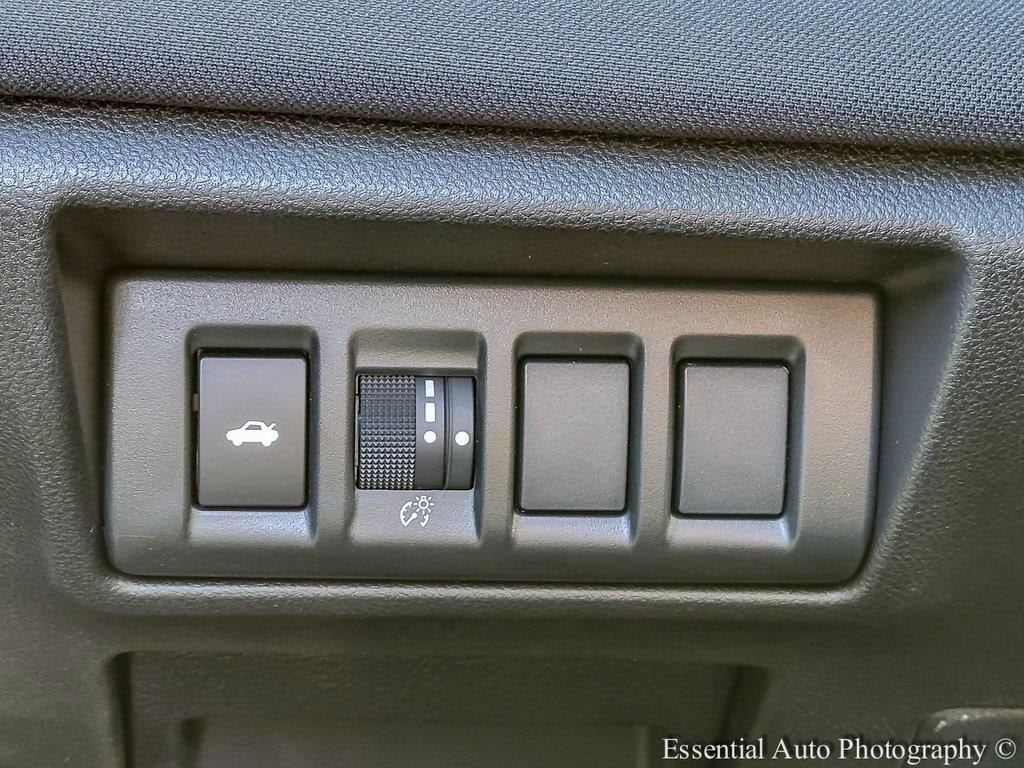 2025 SUBARU LEGACY - Image 15