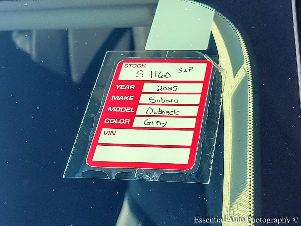 2025 SUBARU OUTBACK - Image 38