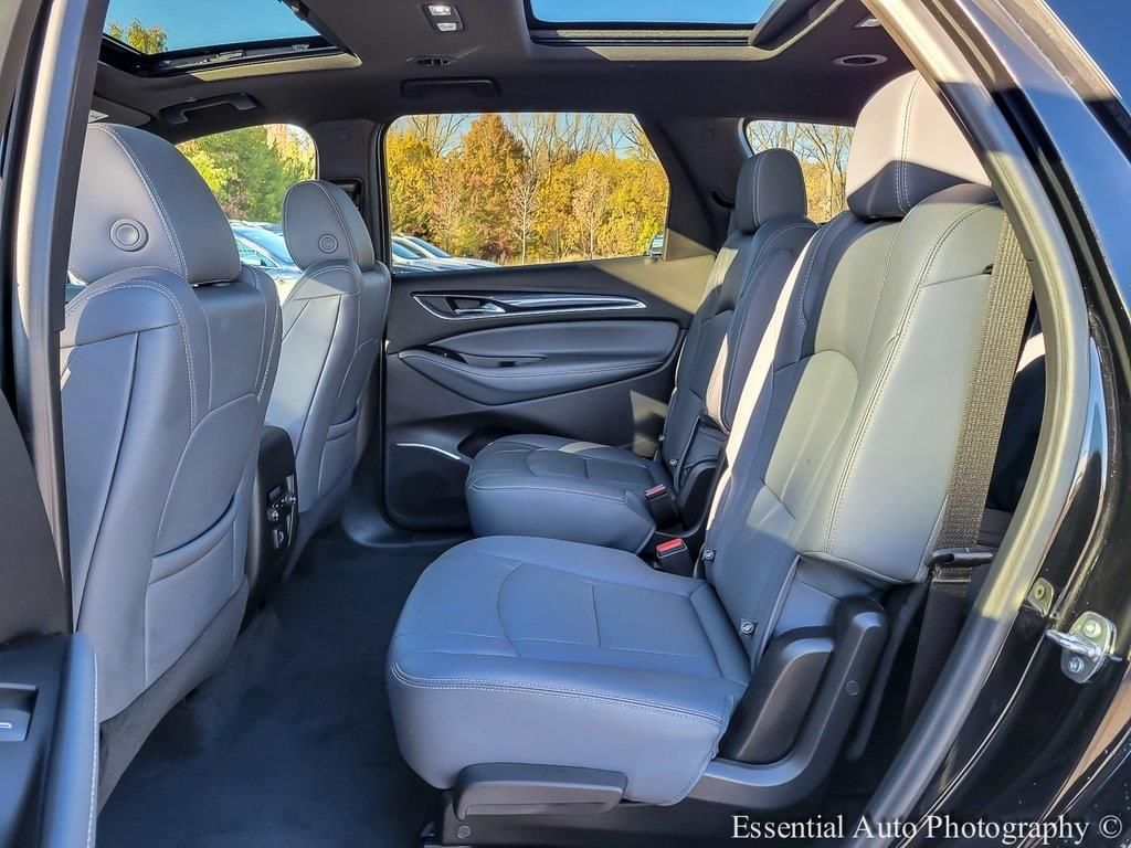 2023 Buick Enclave Essence - Photo 11
