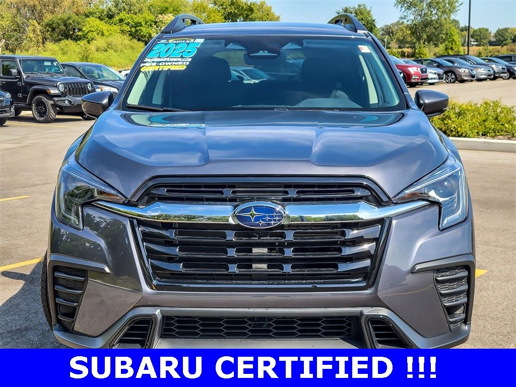 2025 Subaru Ascent Premium photo 4