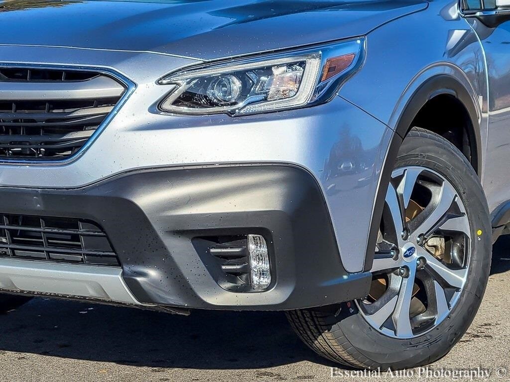 2022 Subaru Outback Limited XT photo 3