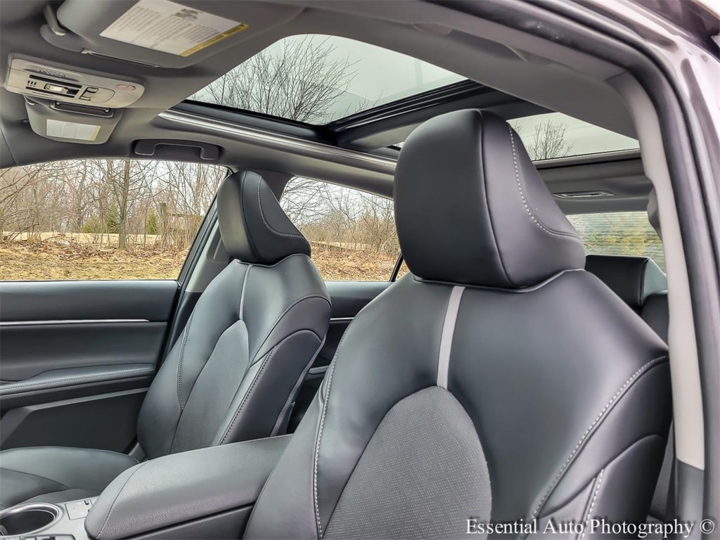 2024 TOYOTA CAMRY - Image 10