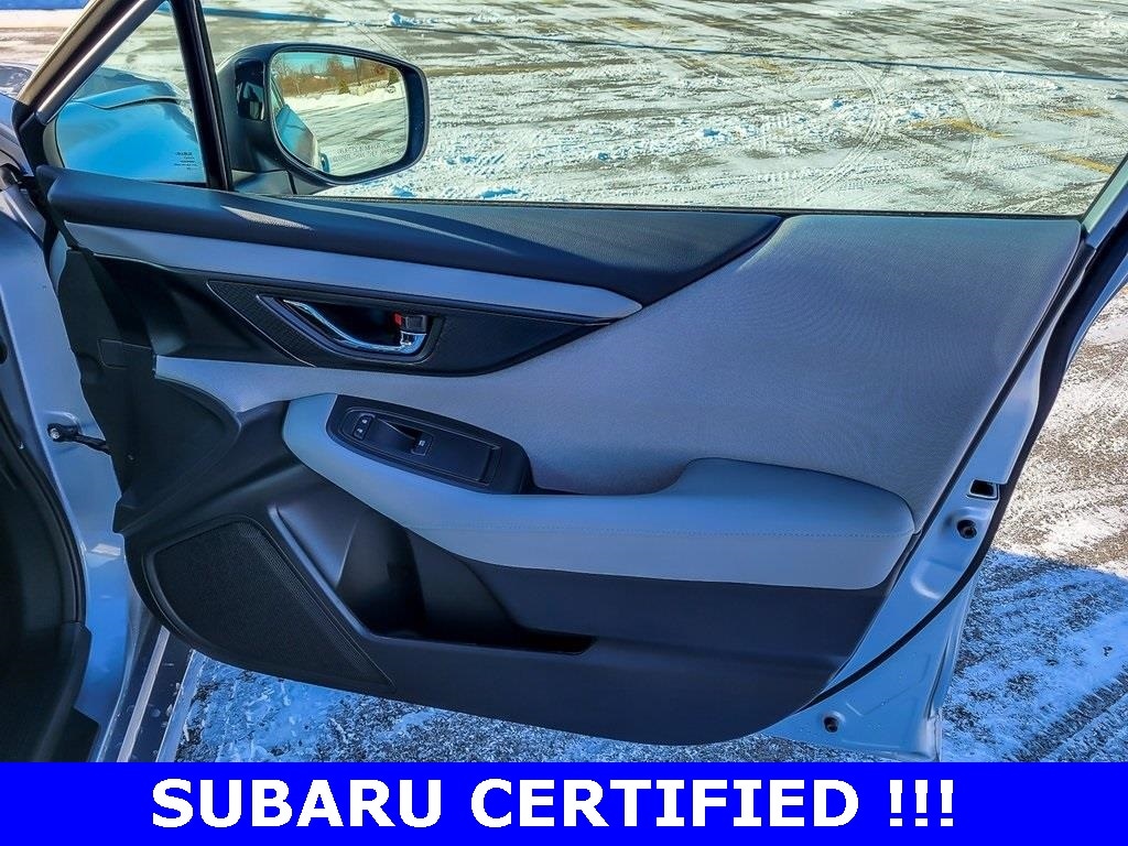 2025 SUBARU LEGACY - Image 31